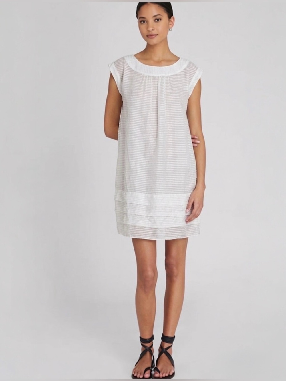 Club Monaco 100% Silk Cream Lightweight Striped Pleated Hem Shift Mini Dress 8